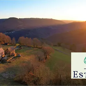 https://estiva-resort.hotels-rhonealpes.com