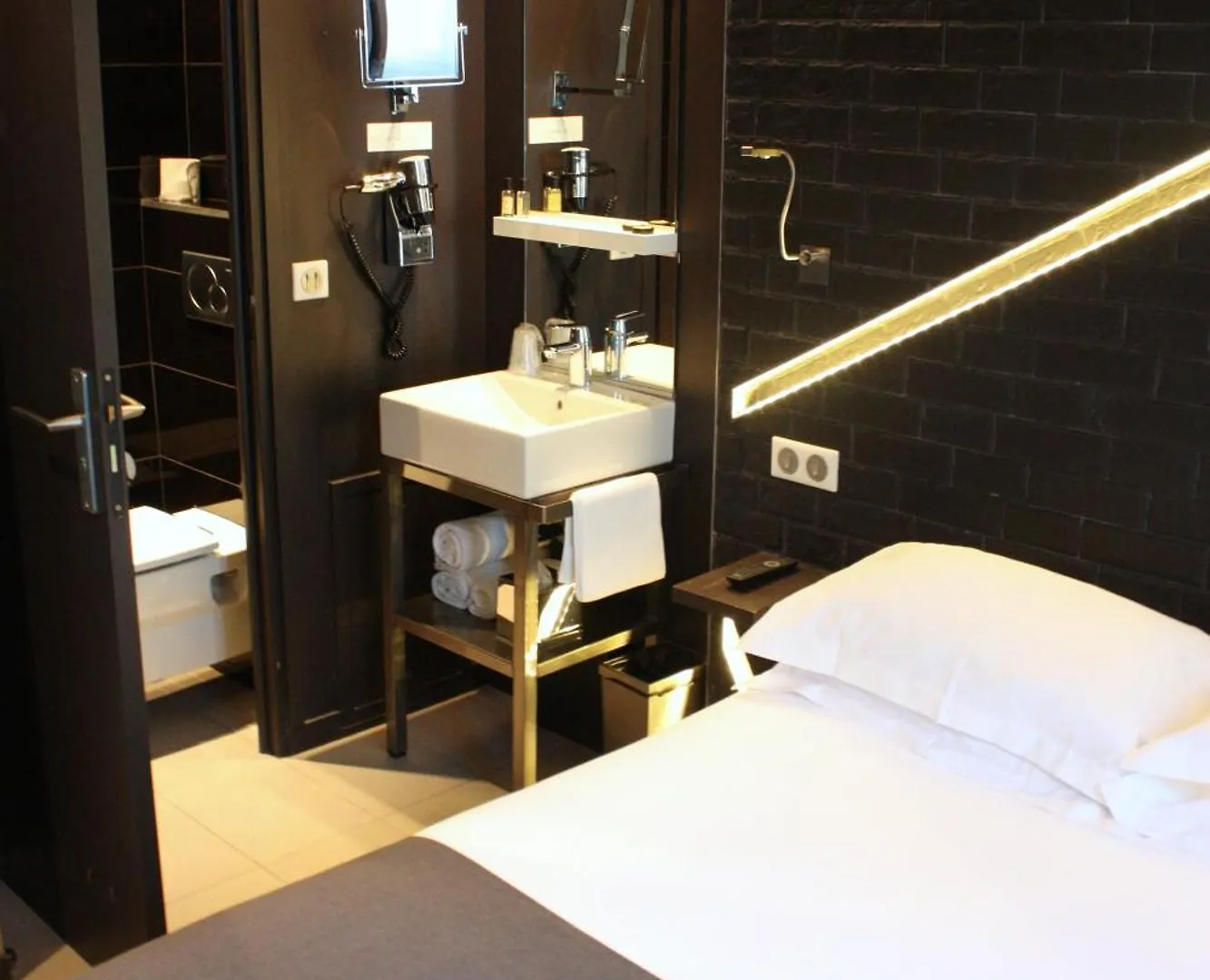 Hotel Arc De Triomphe Etoile Parigi Francia