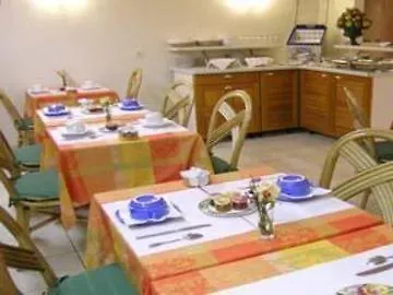 Hotel Arc De Triomphe Etoile Parigi 4*,  Francia